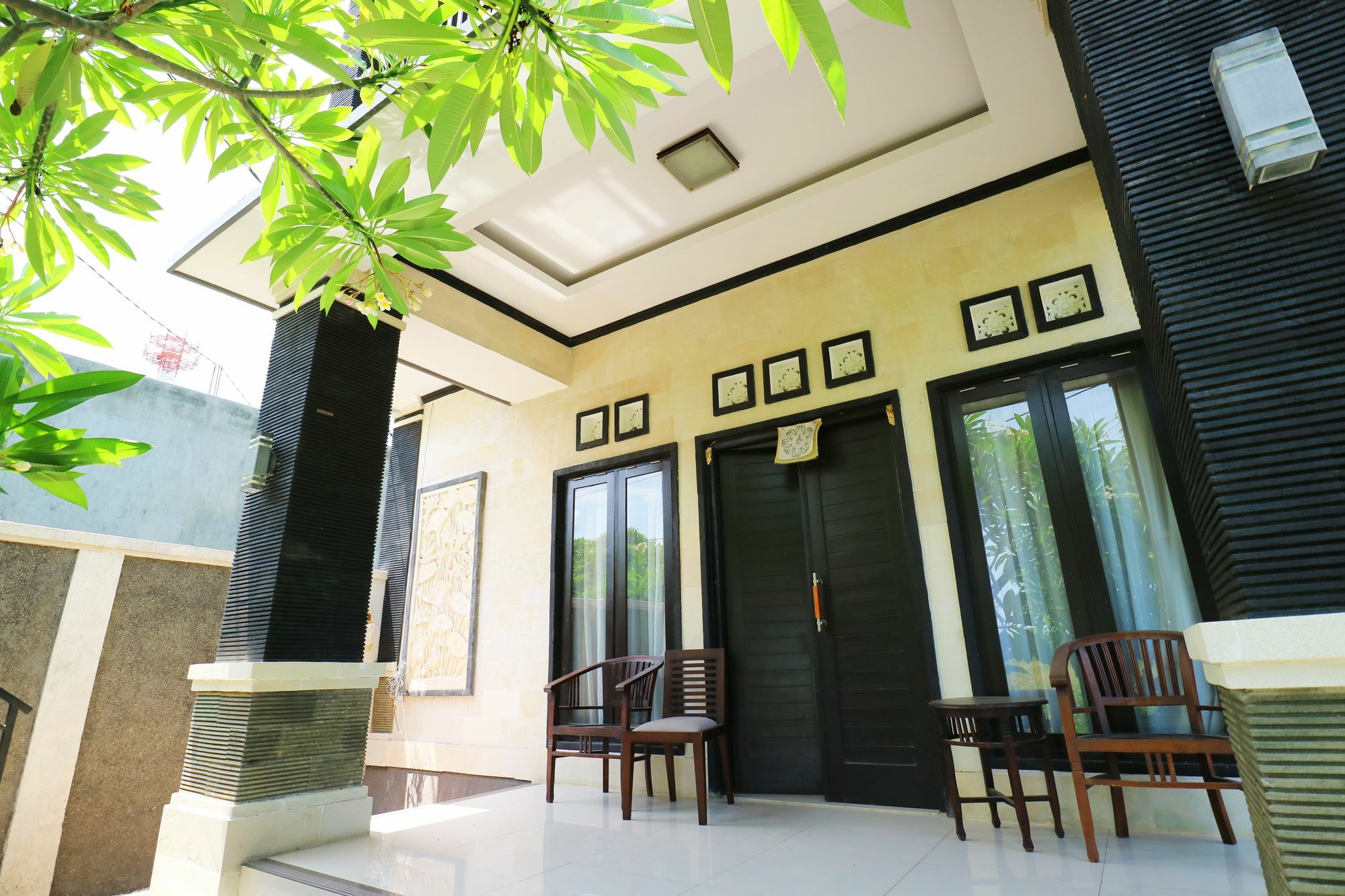 Gm Lovina Hotel Екстериор снимка