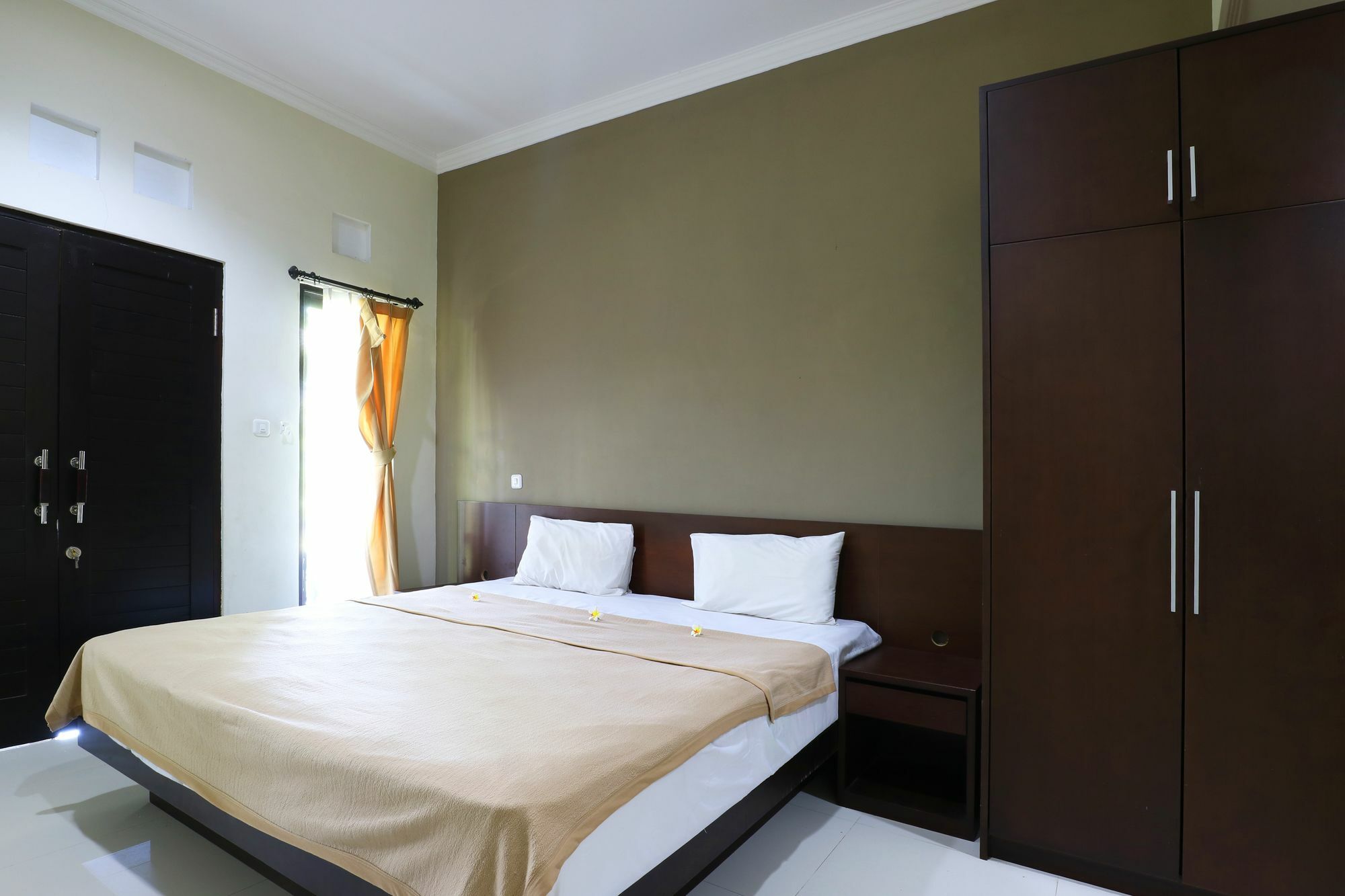 Gm Lovina Hotel Екстериор снимка